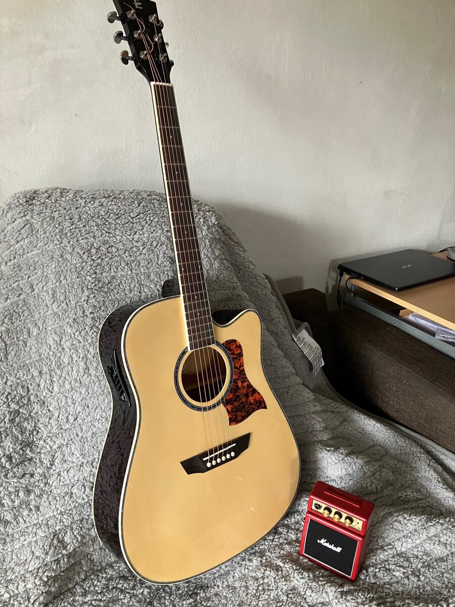 Nová elektroakustická kytara