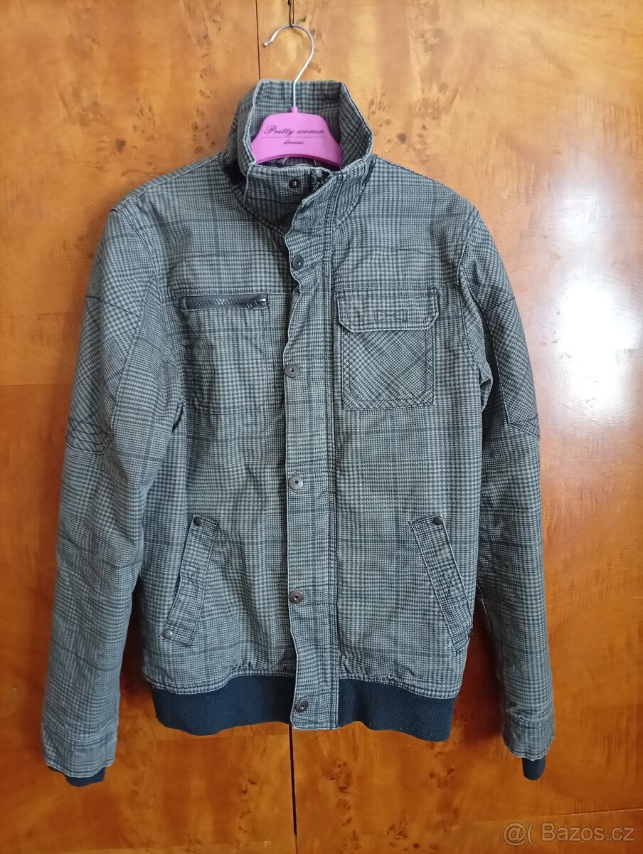 Klučičí bunda zn. H&M. Vel. 152 (11-12let)