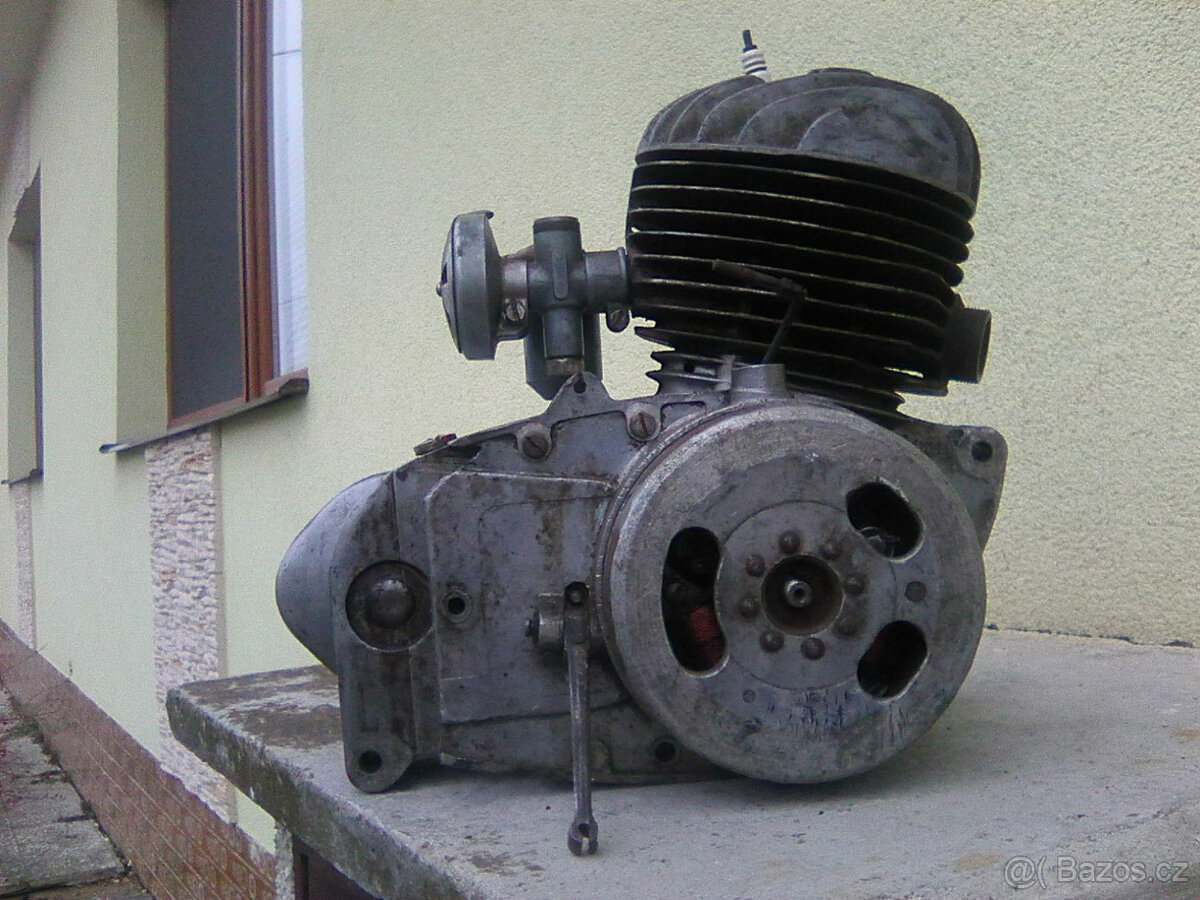 Manet 90 - motor