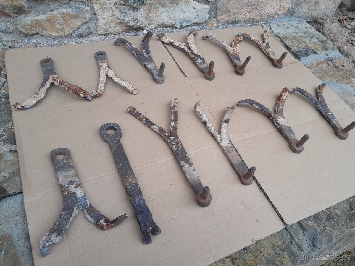 Kované panty k zazdění