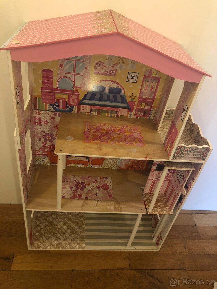 Domeček pro panenky