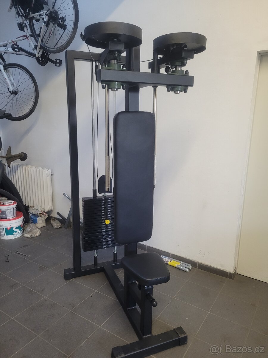 Peck deck / delt deck