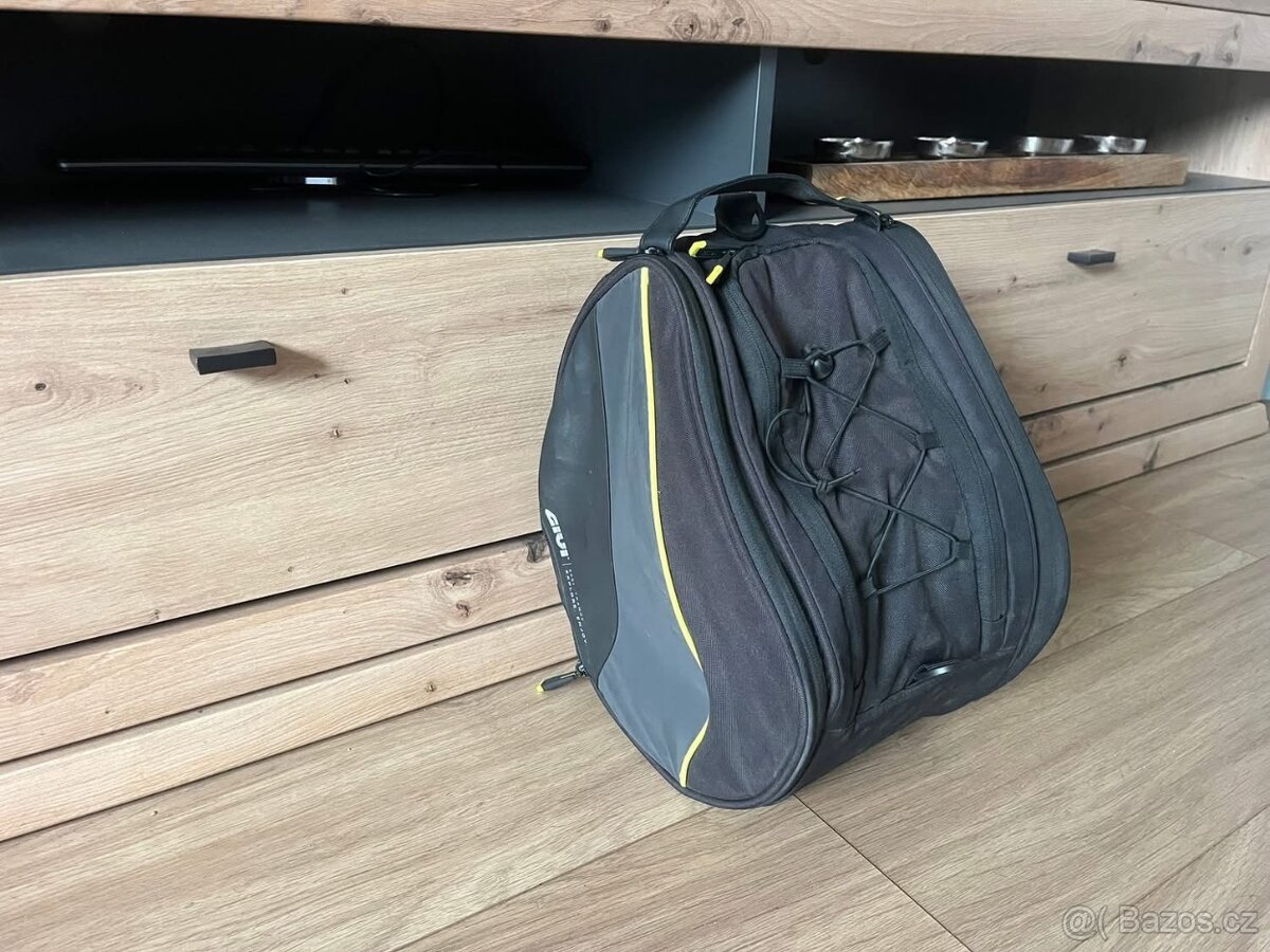 Brašna Givi EA 135B