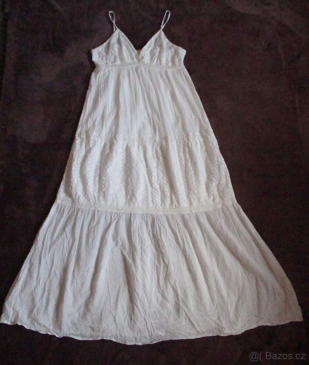 Dlouhé maxi letní plážové šaty bílé krajkové L 40