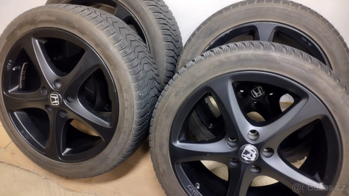 Alu CMS 18' + pneu 235/45 R18 Hankook WINTER icept EVO 3