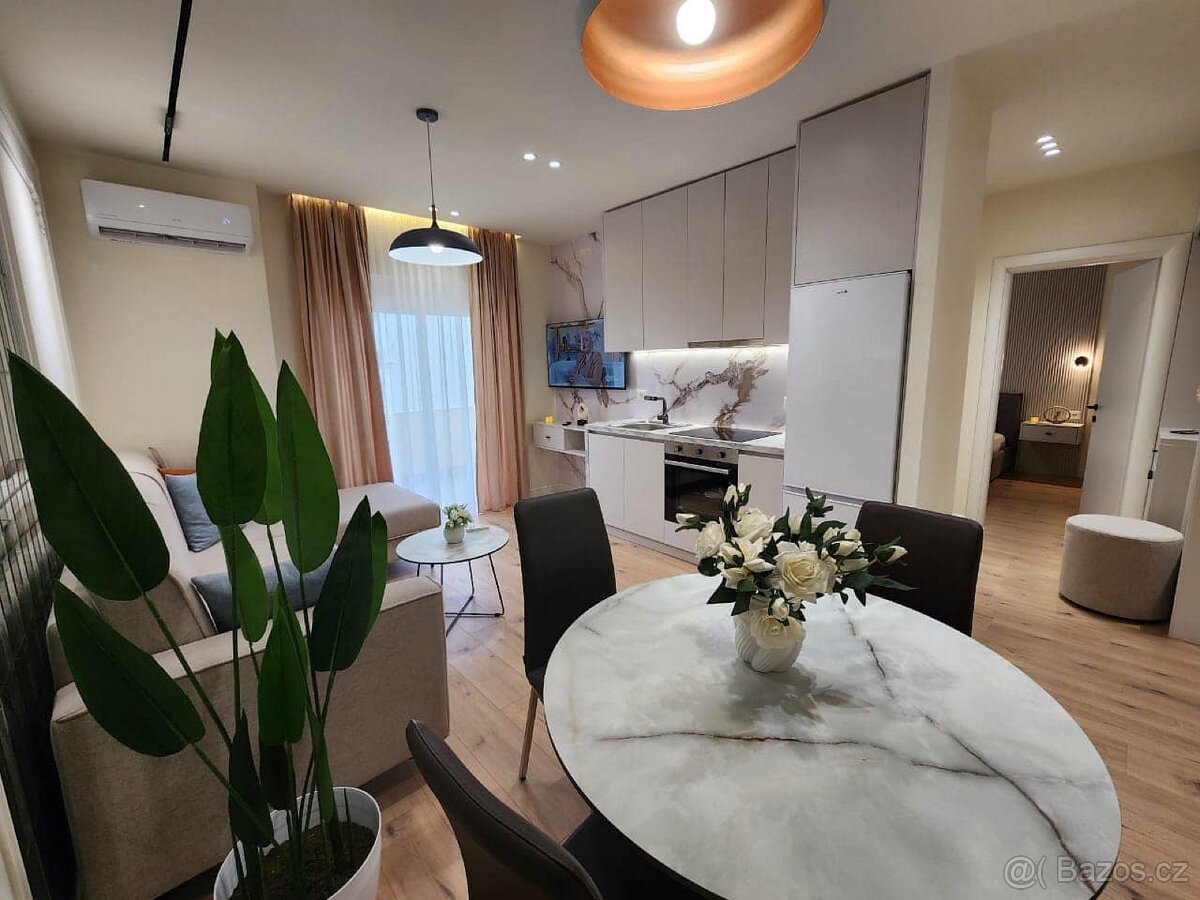 Prodej bytu 2+kk, 65 m², Durres, Albánie, 120.000,-€