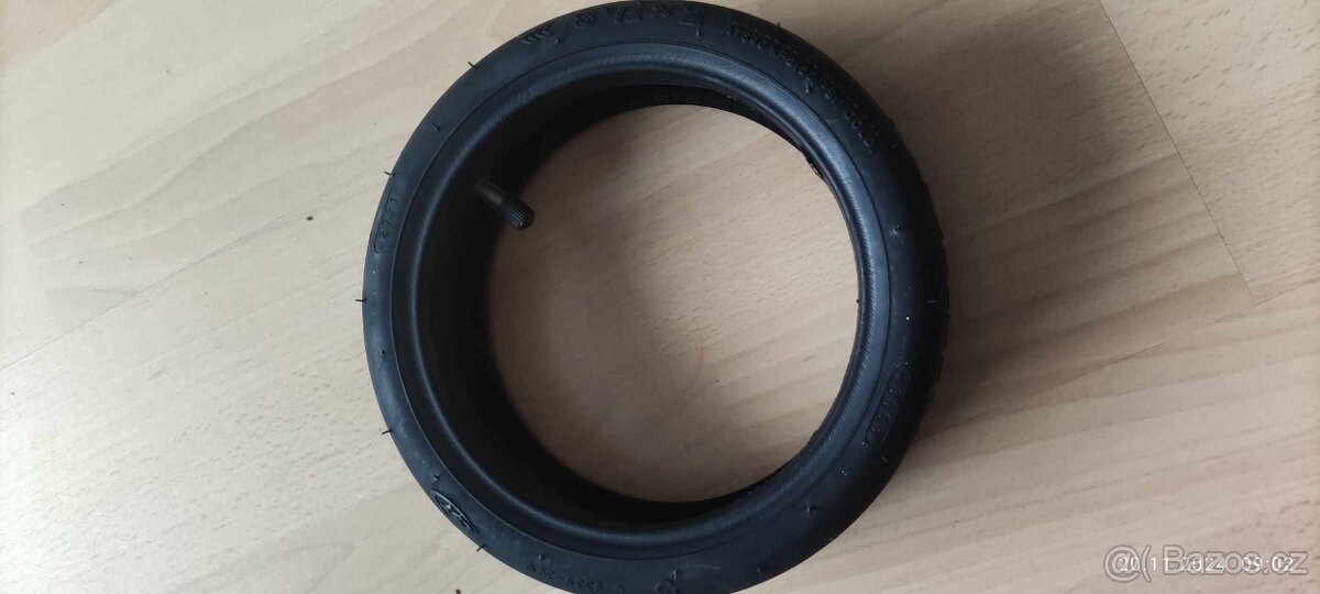Prodam Plast+dusi na kolobezku