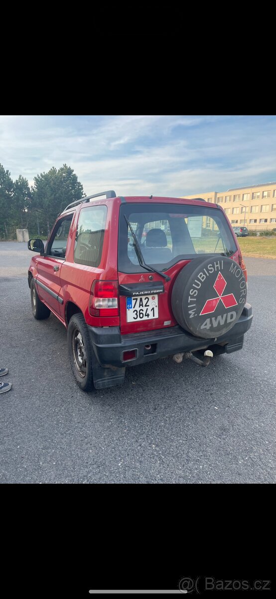 Mitsubishi pajero pinin