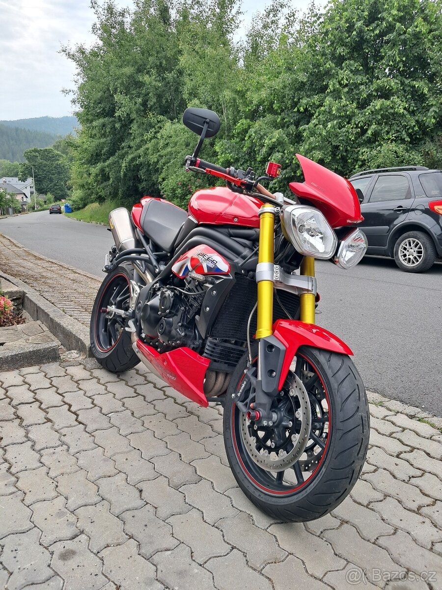 Triumph speed triple 1050 S