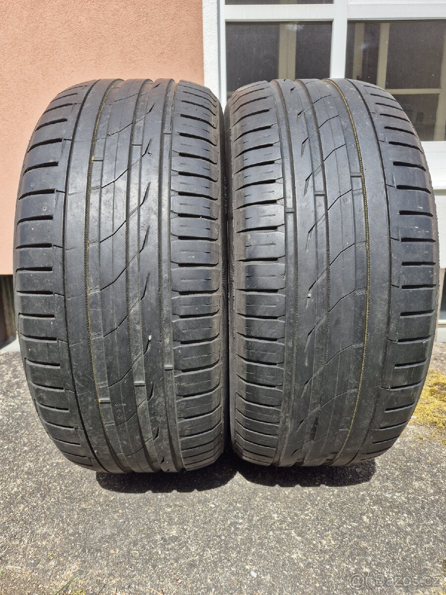 255/55 ZR18 109Y XL Nokian zLine SUV // 5-6mm // 2ks
