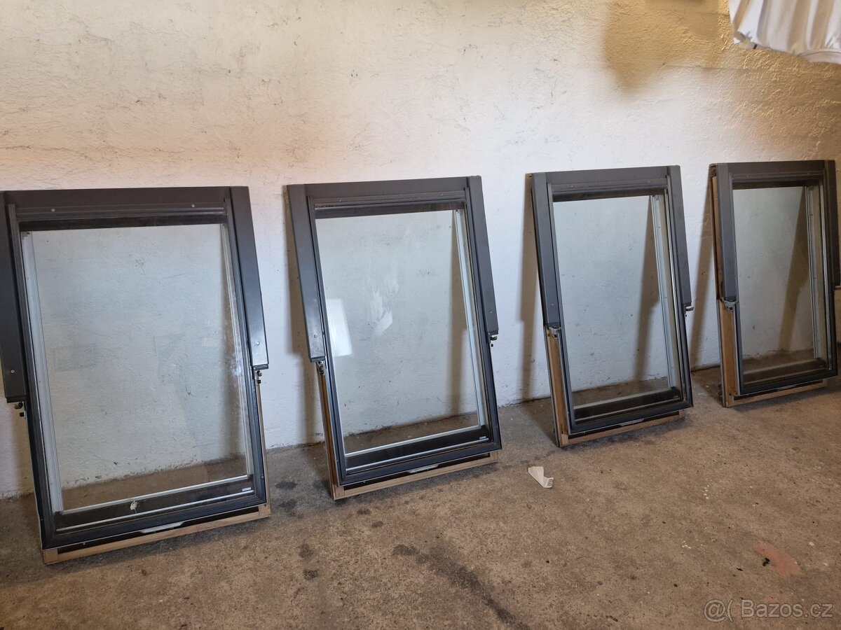 Střešní dřevěná okna VELUX
