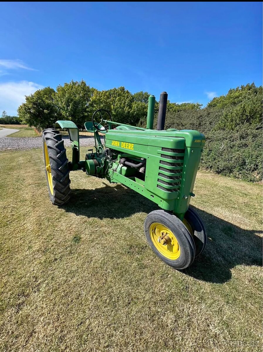 TraktorJohn Deere B 1940