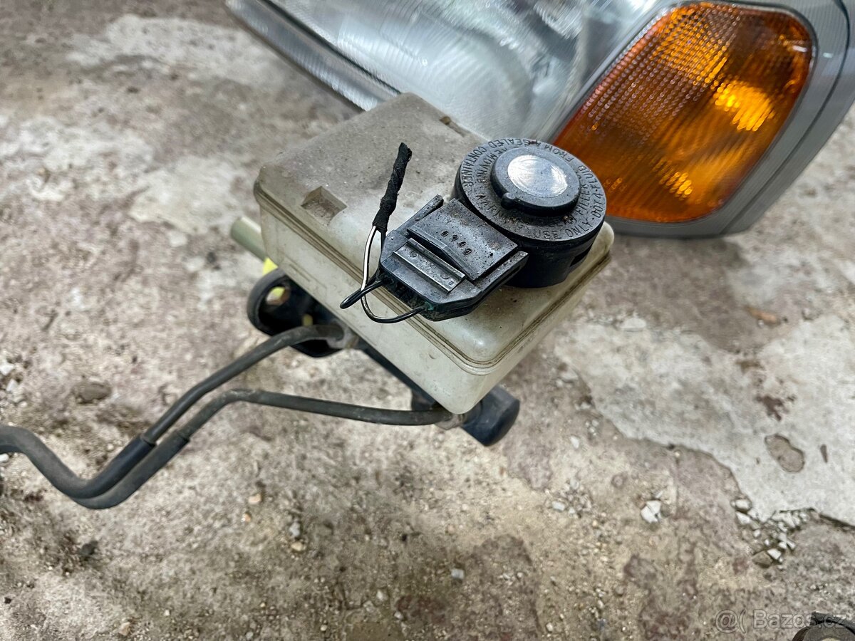 Hlavní brzdový válec Land Rover Freelander 1