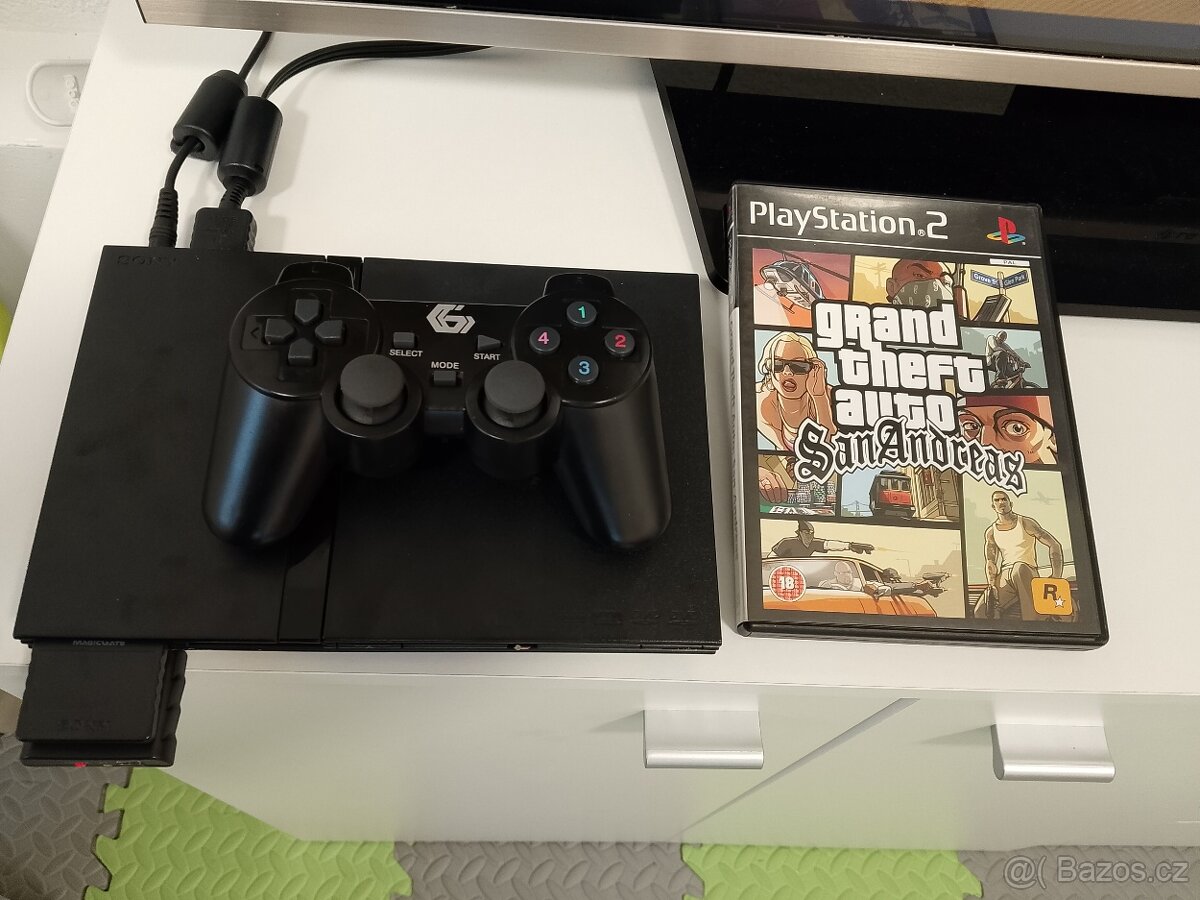 PlayStation 2 Slim + GTA San Andreas