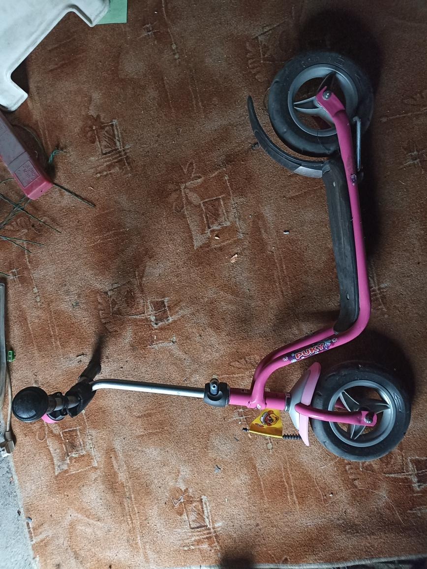 Dětská houpačka,koloběžka,tříkolka pro malé