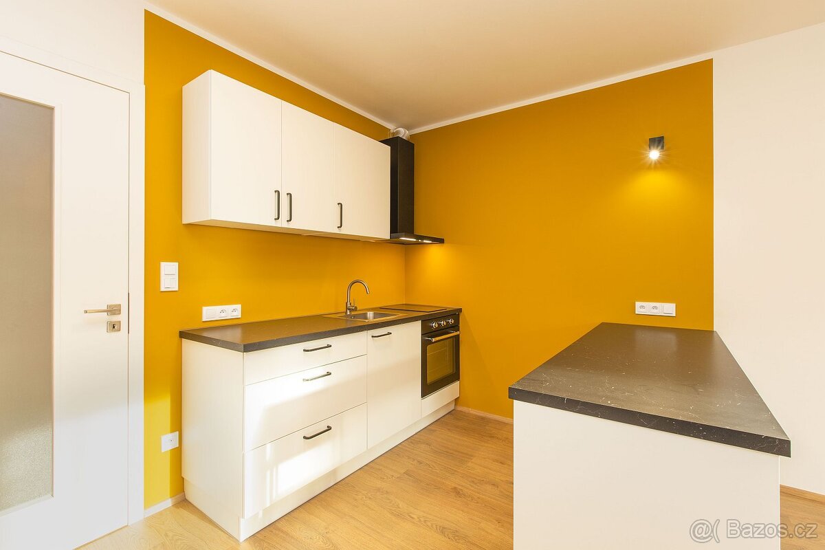 Pronájem nového bytu 1+kk v centru Pardubic