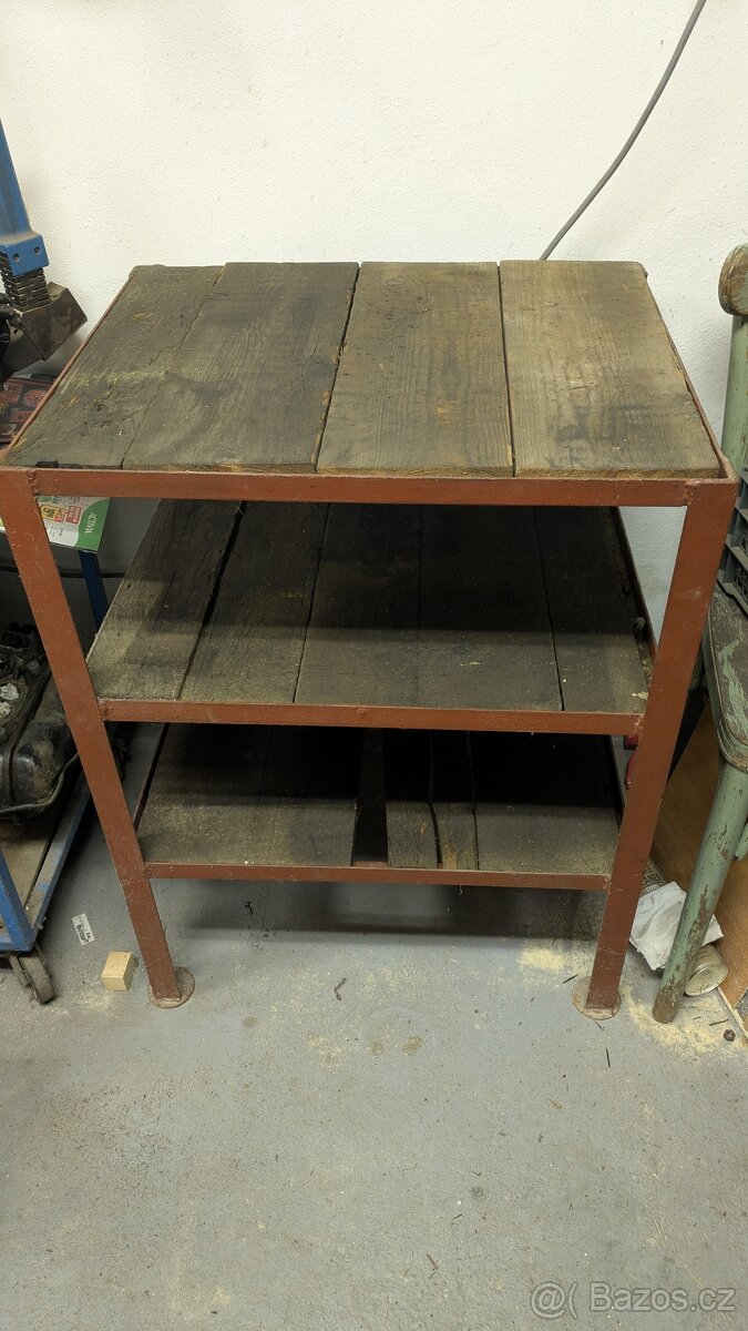 Regál - stojan pod vrtačku vysoká nosnost