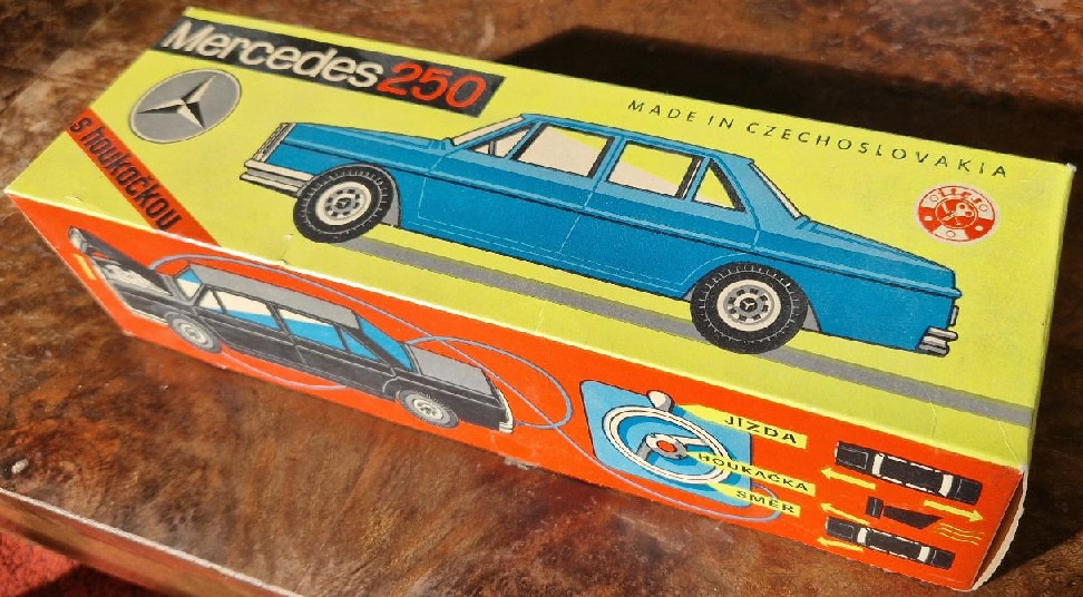 Mercedes 250 ITES - Krabice..