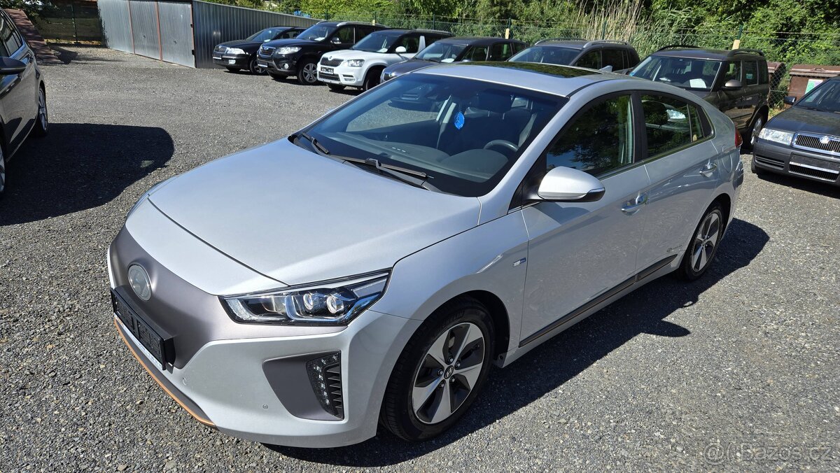 HYUNDAI IONIQ ELECTRIC DRIVE 88KW STYLE