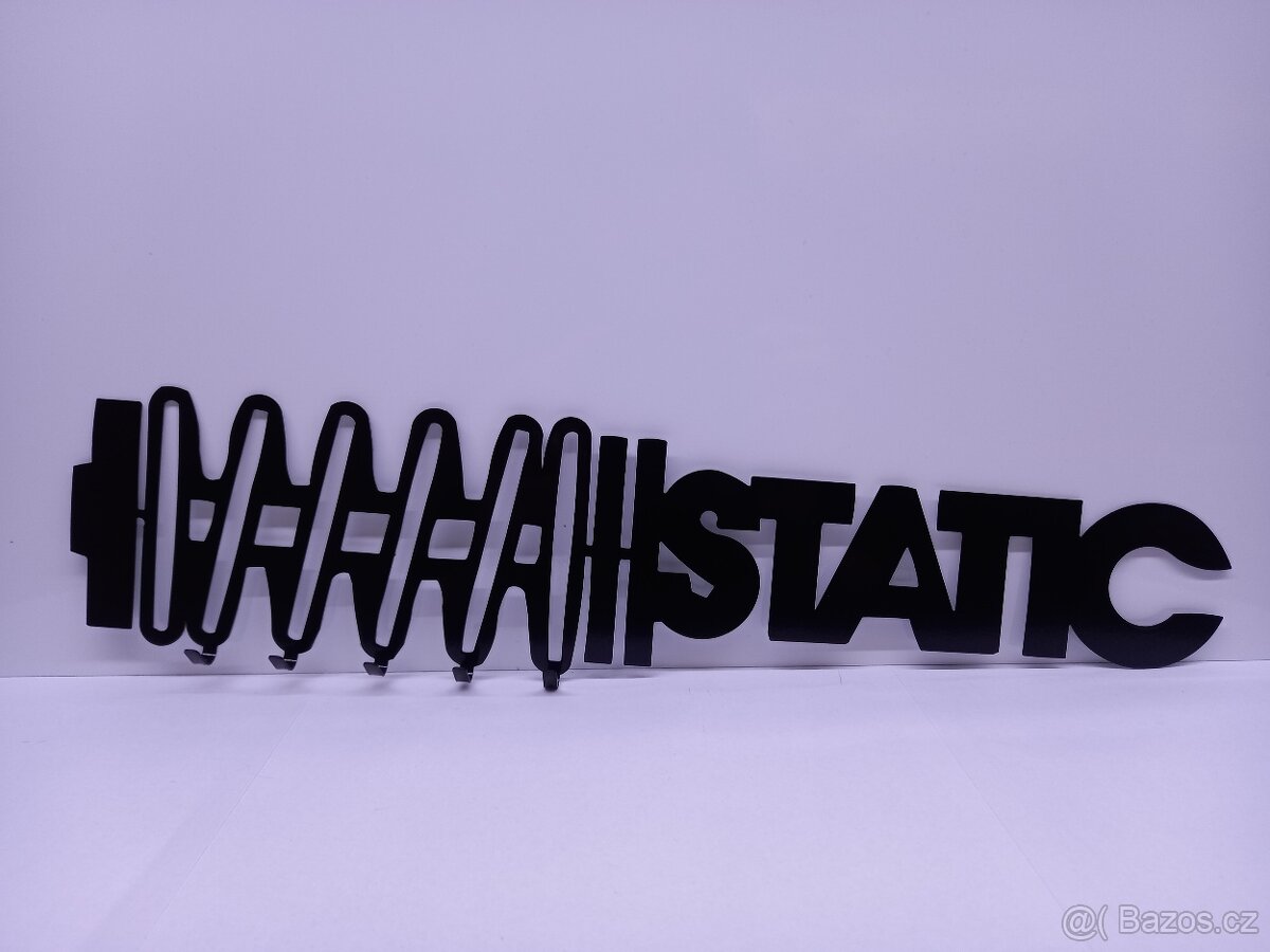 Static logo věšák na klíče.