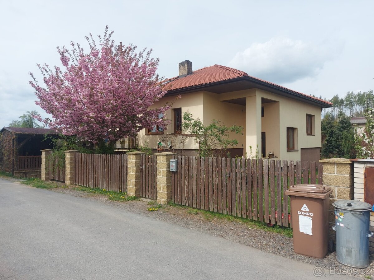 Na prodej rodinný dům 350m2