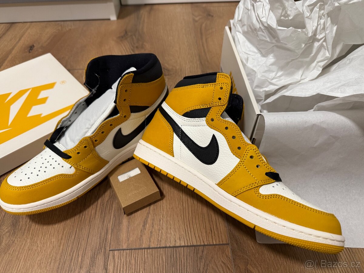 Air Jordan 1 Retro High OG Yellow Orche