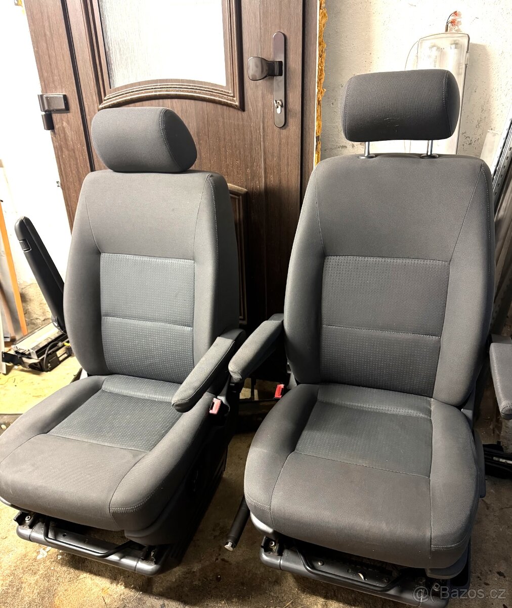 Sedačky vw t5 pilotky t5.1