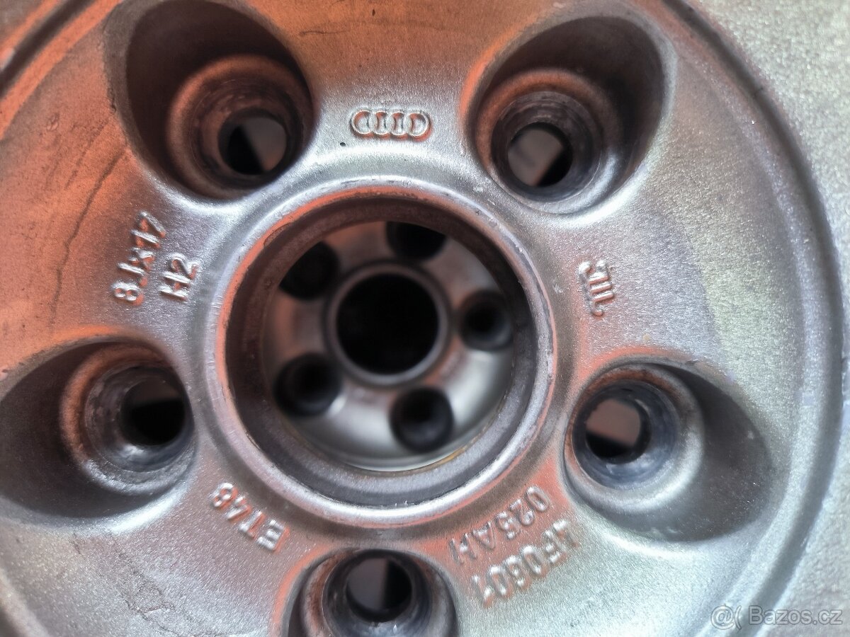 ALU kola Audi 5x112 R17 ET48 8Jx17