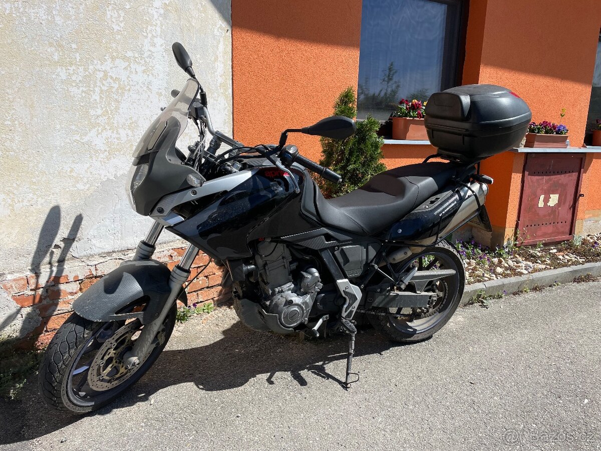 Aprilia Pegaso Strada 650 – 35 kW