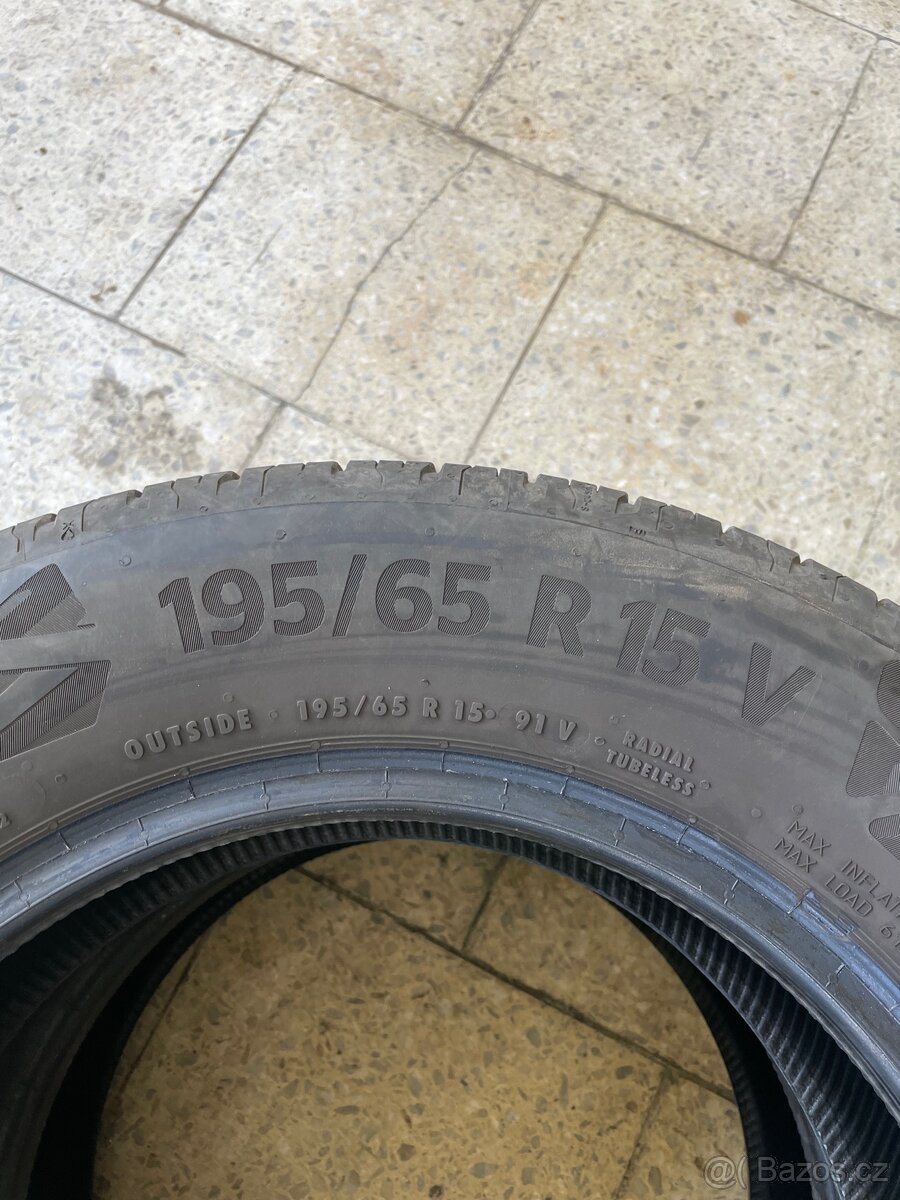 Letni pneu Continental 195/65 R15