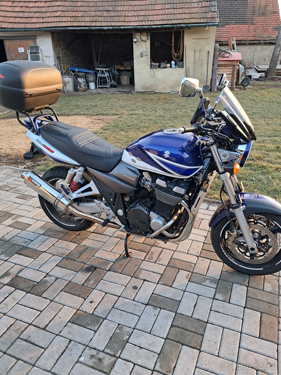 SUZUKI GSX 1400