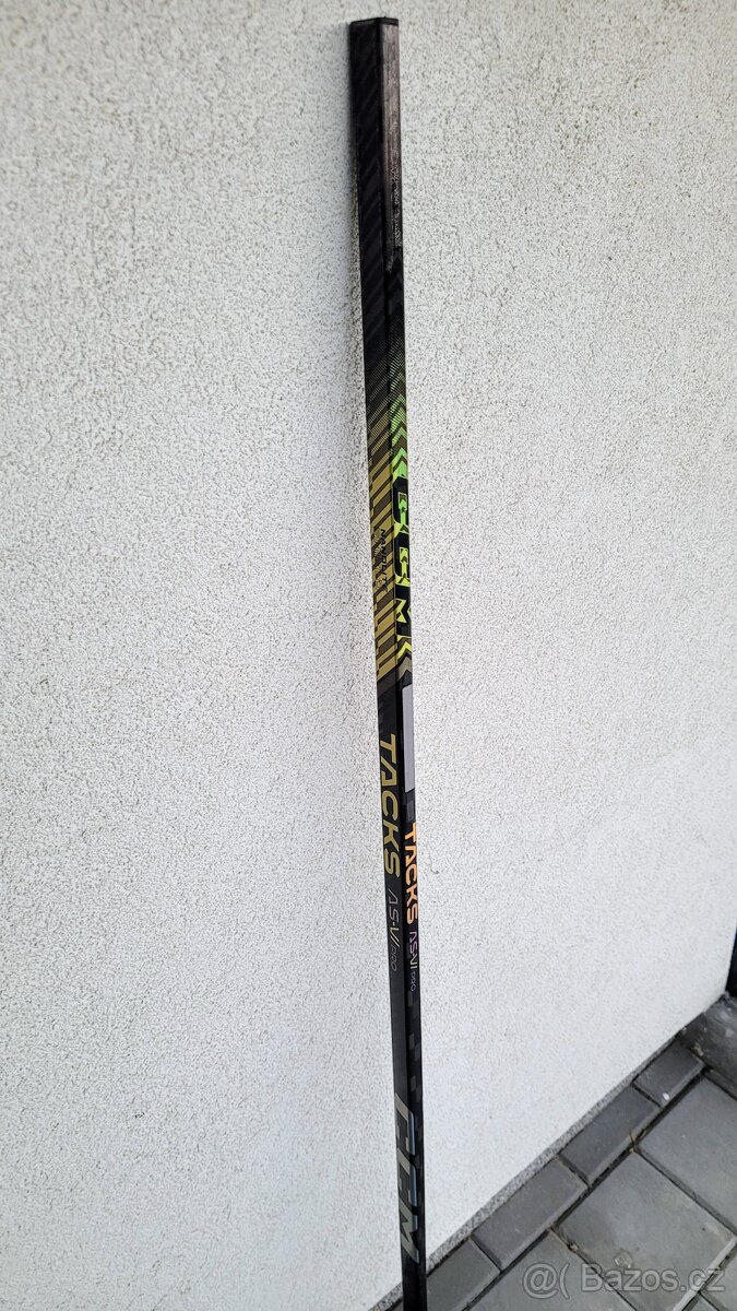 CCM Tacks AS-VI PRO JR 50 flex