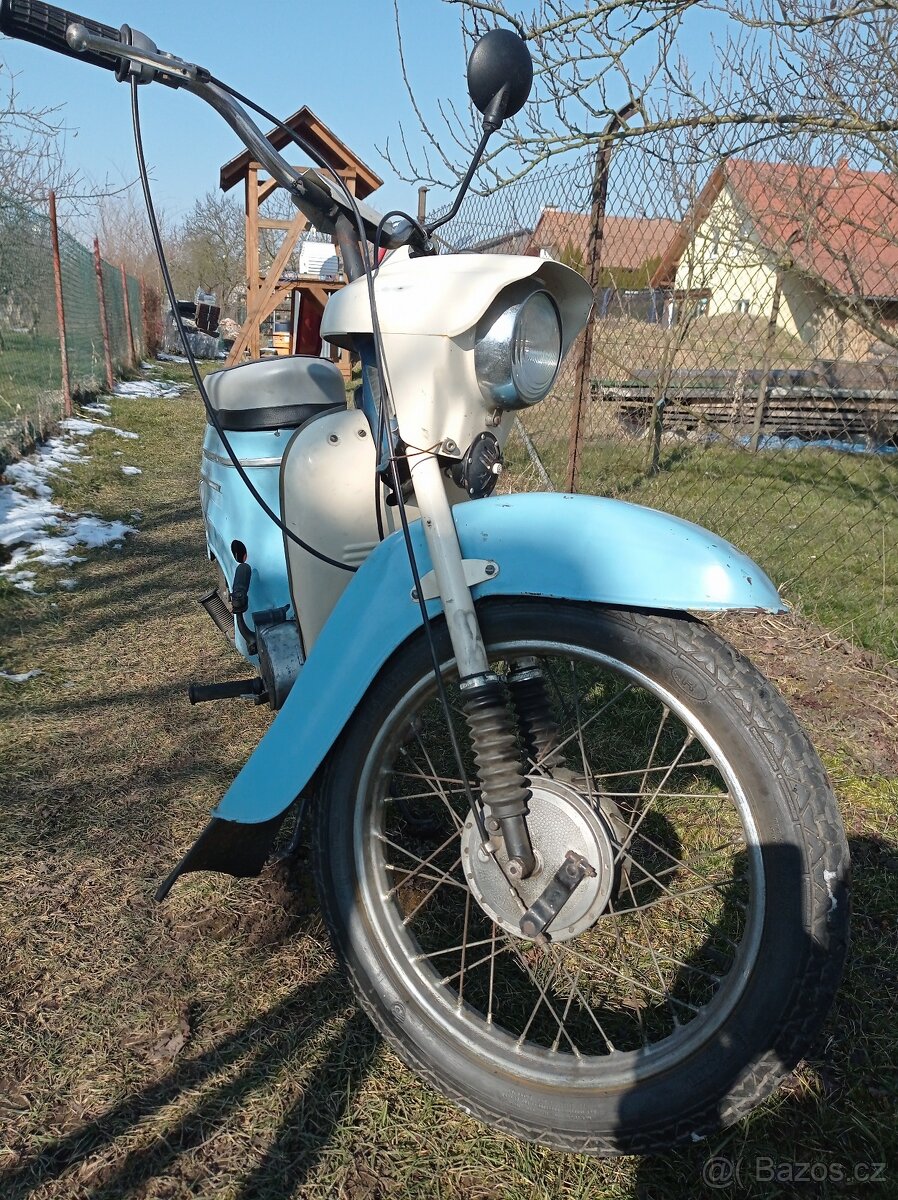 Jawa pionýr TP a STK