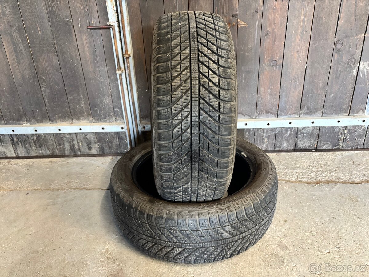 2ks 205/50 R17 93V Goodyear Vector 4 Seasons