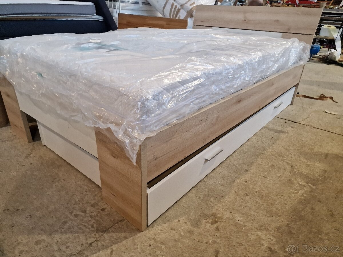 Postel Moderní včetně nový matrac 120x200 výška 65 cm