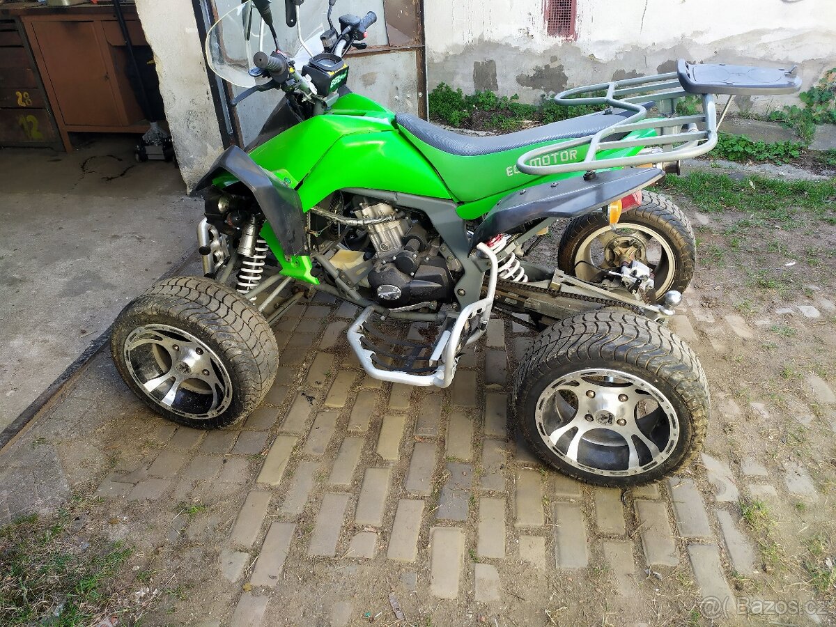 Čtyřkolka LYDA 203 E-6