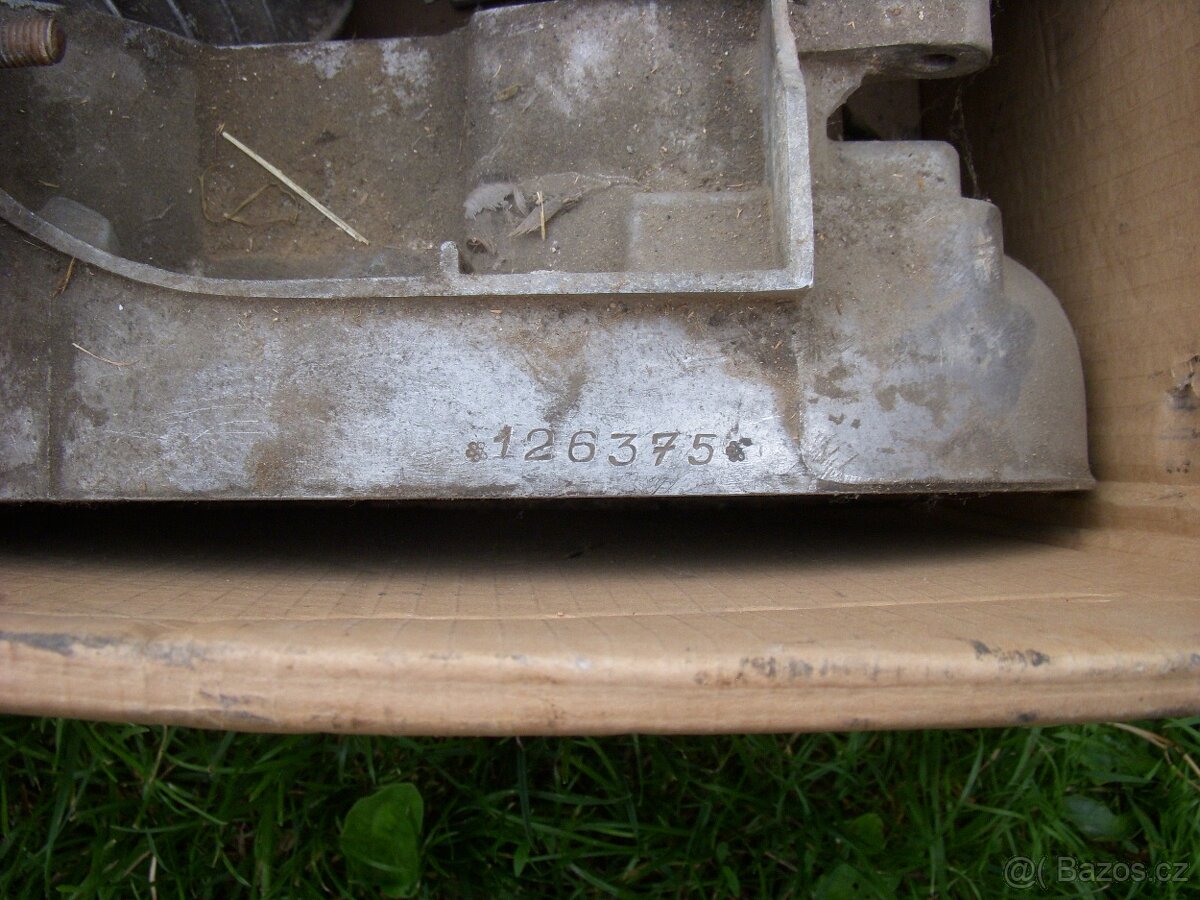 skutr čz 175 motor