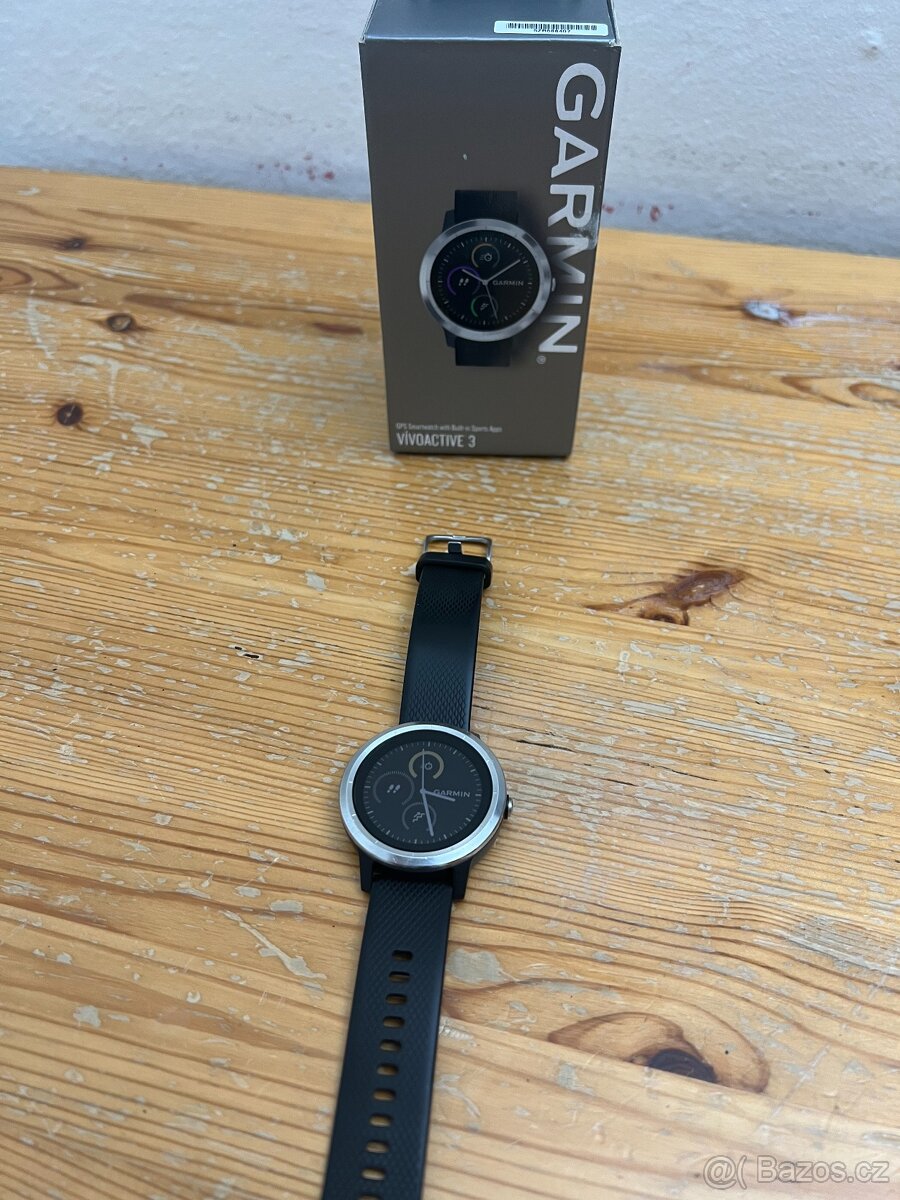 Garmin vívoactive 3
