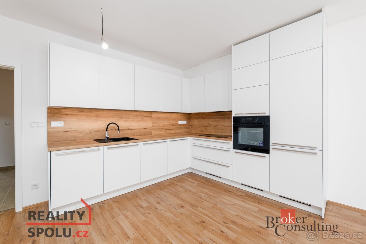 Pronájem, byty/3+kk, 86 m2, Jižní Předměstí 3061/2, 30100 Pl