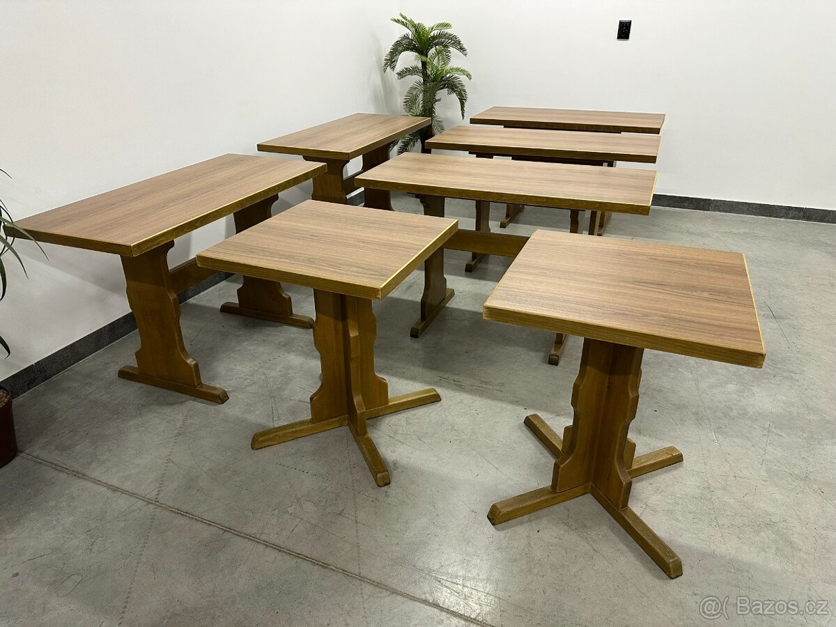 7 kusů Masivní RESTAURAČNÍ stoly. GASTRO profi
