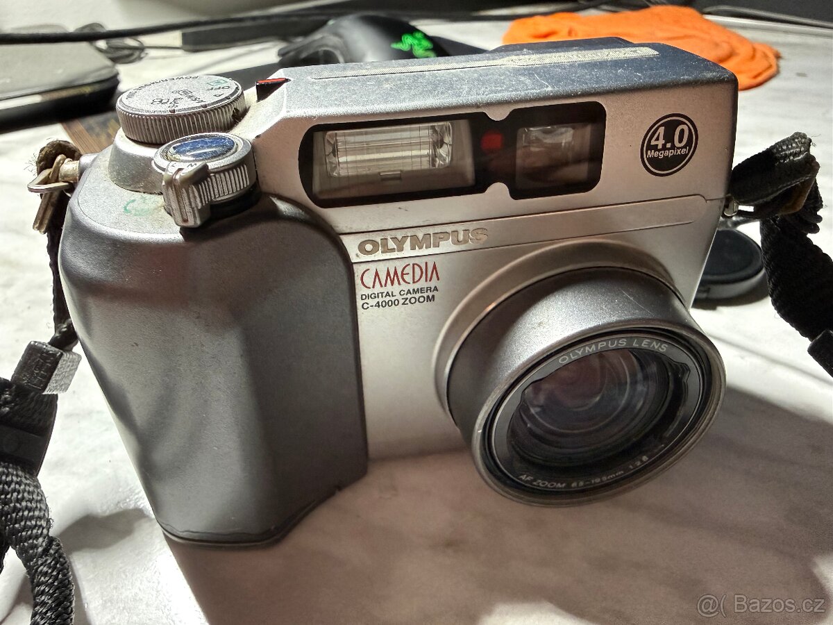 Olympus C-4000 ZOOM