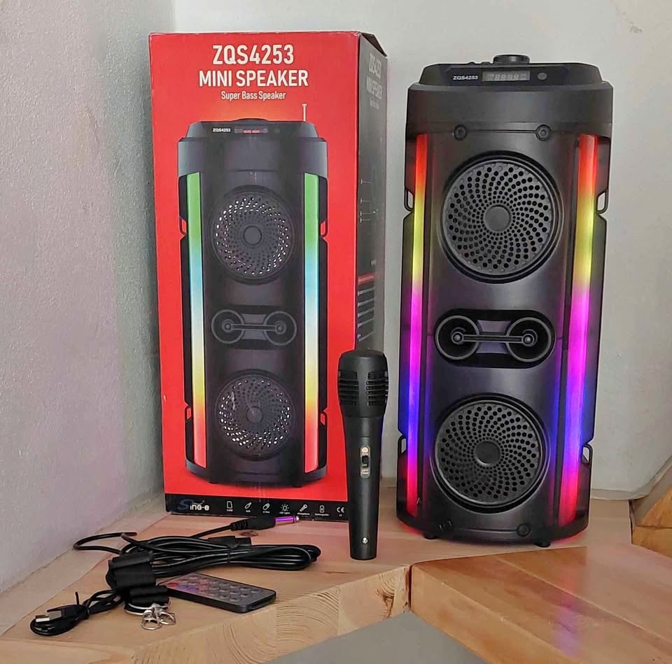 Solární bluetooth reproduktor 16W, výška 40 cm, mikrofon, dá