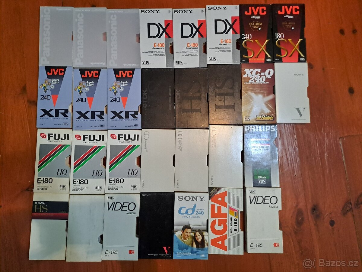 Krabičky na VHS kazety, různé značky