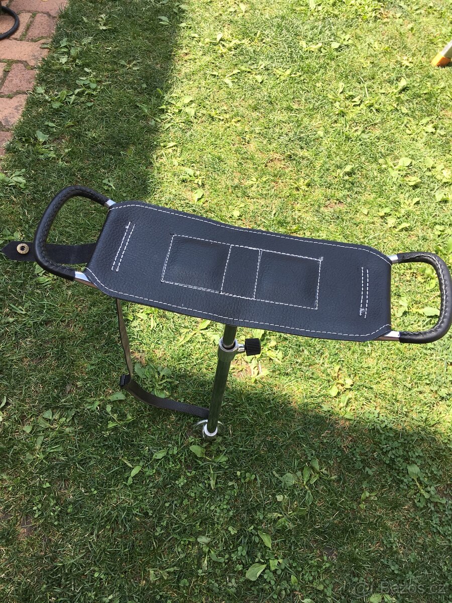 Skládací myslivecká nožka/stolička/židlička