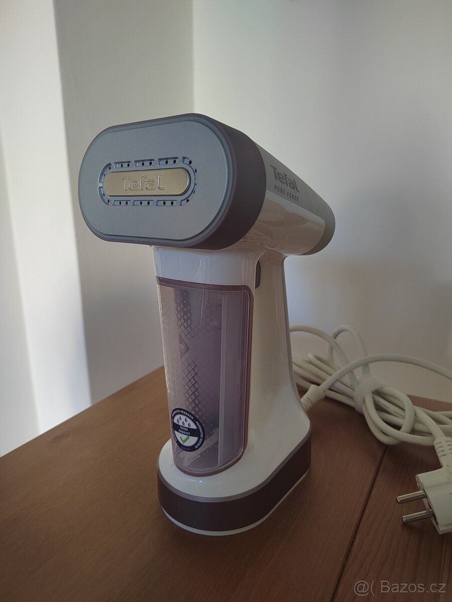 Ruční napařovač Tefal DT8720