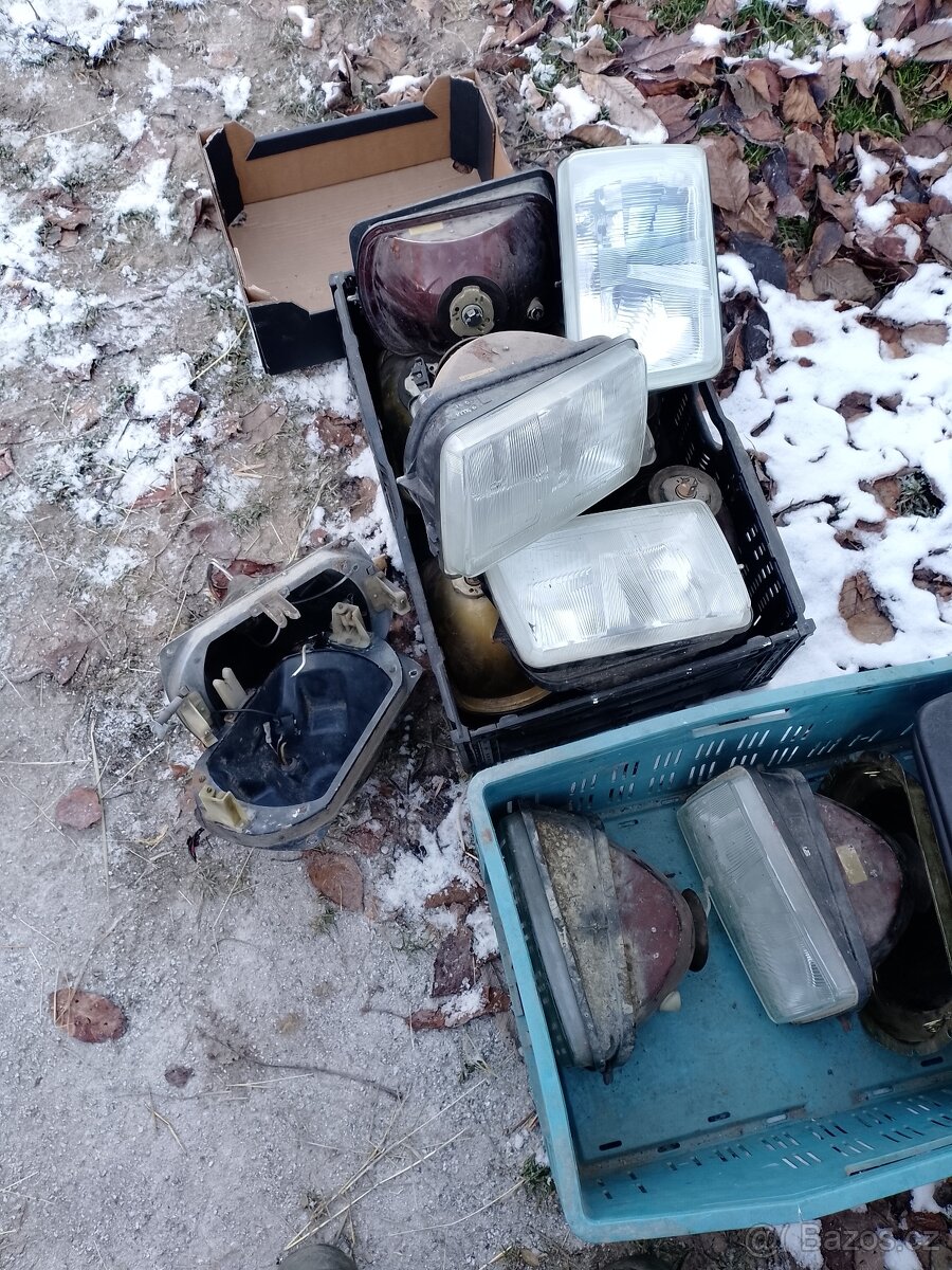 Škoda 120L 120LS 130L Rapid světla