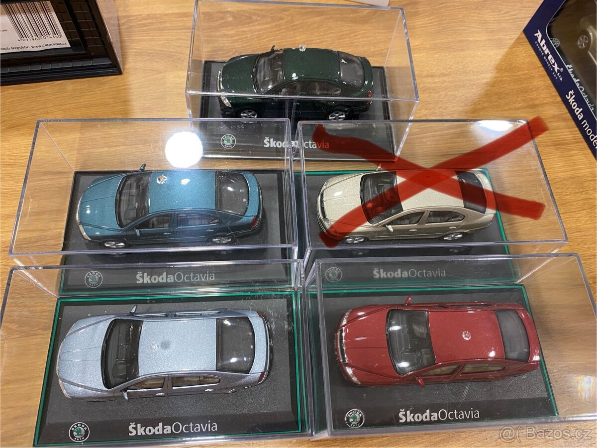 Škoda Octavia 2 sedan + combi, model 1:43, různé barvy