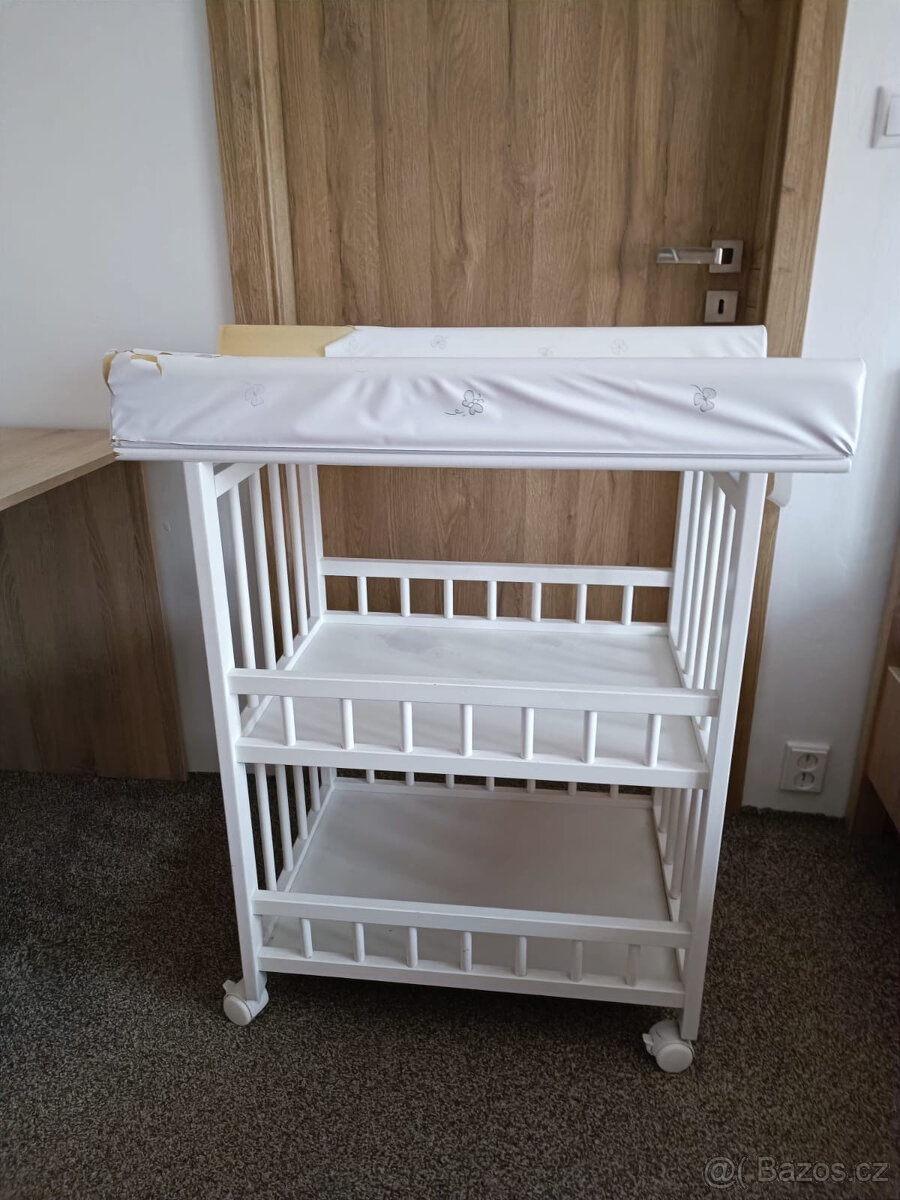 Přebalovací pult Scarlett Jas