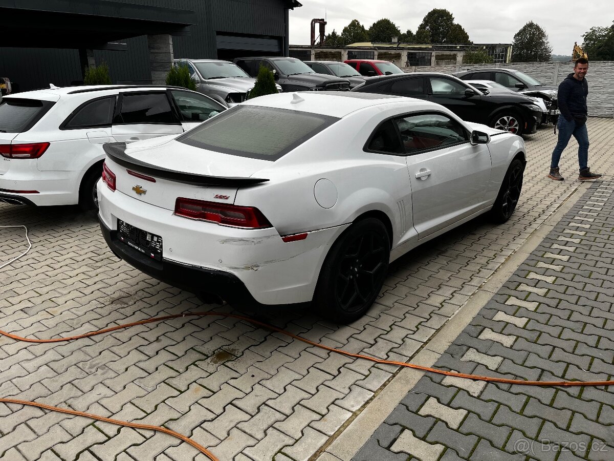 Chevrolet Camaro 2015 6,2 L99 LS3 Náhradní díly
