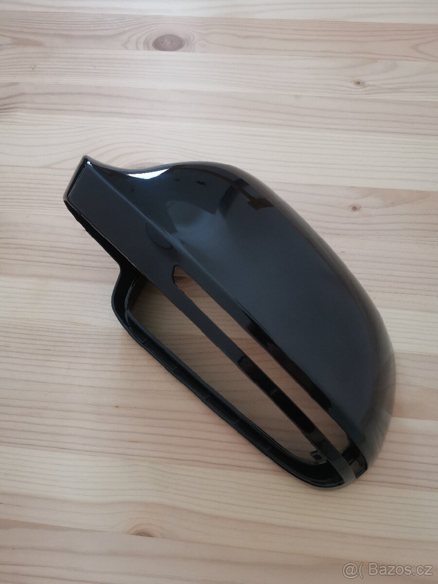 Kryt zrcátka Audi B8